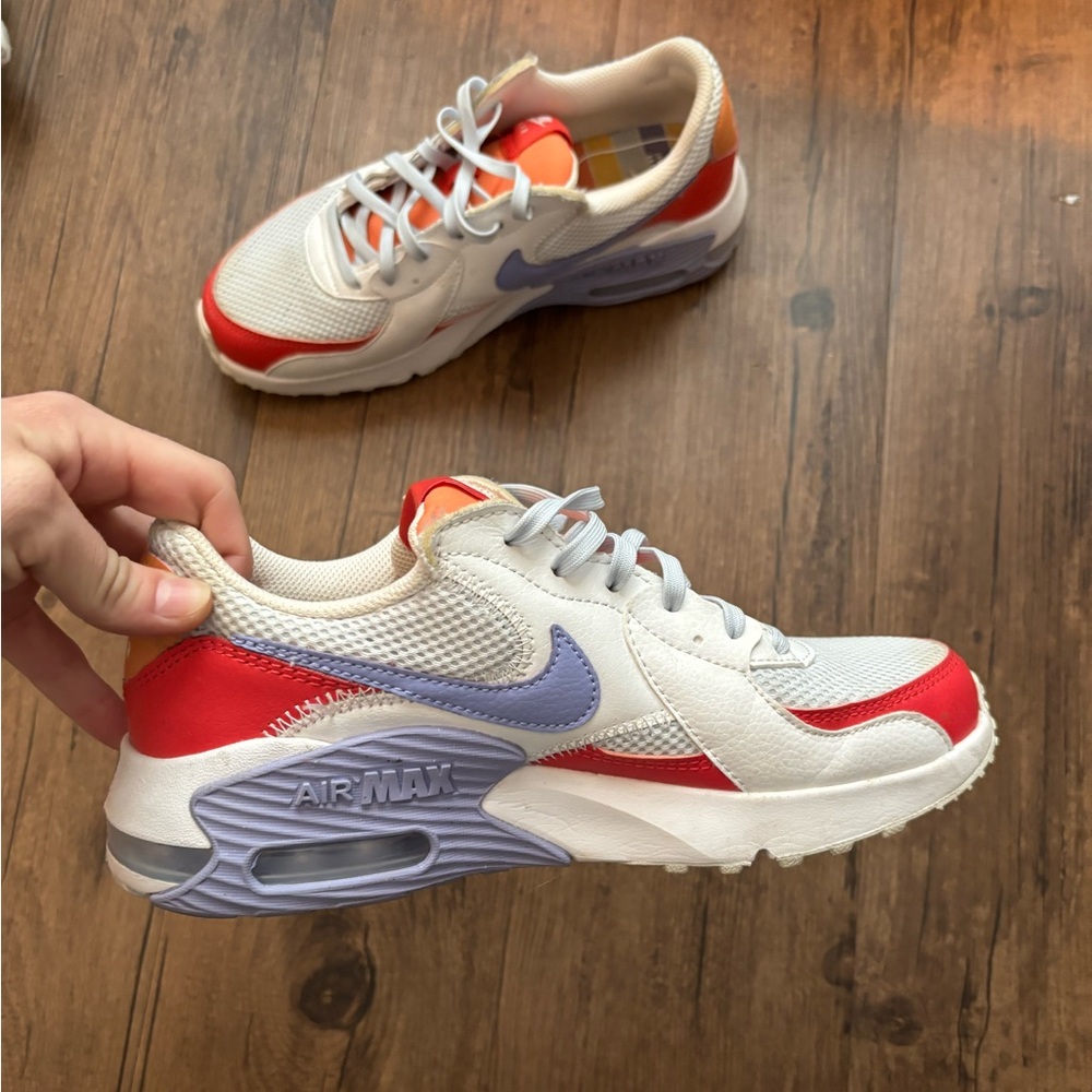 Nike Air Max women’s sneakers